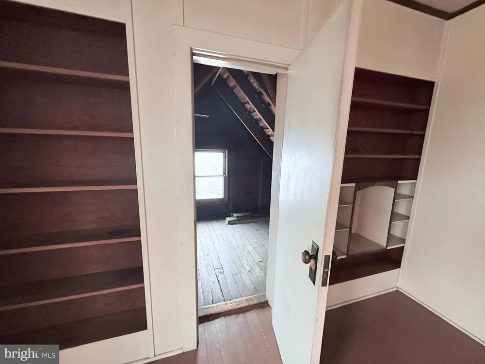 112 PINE AVE Kane, PA 16735
