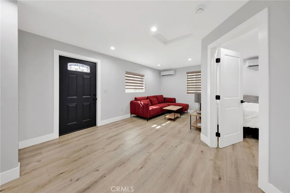 16052 Bahama Street North Hills, CA 91343