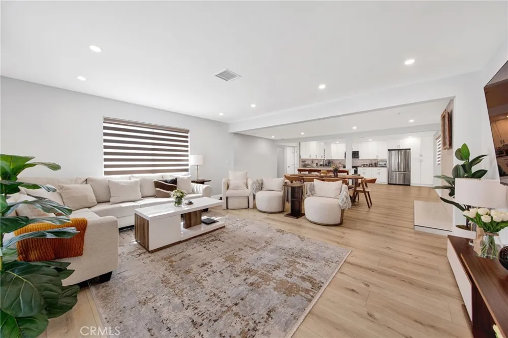 16052 Bahama Street North Hills, CA 91343