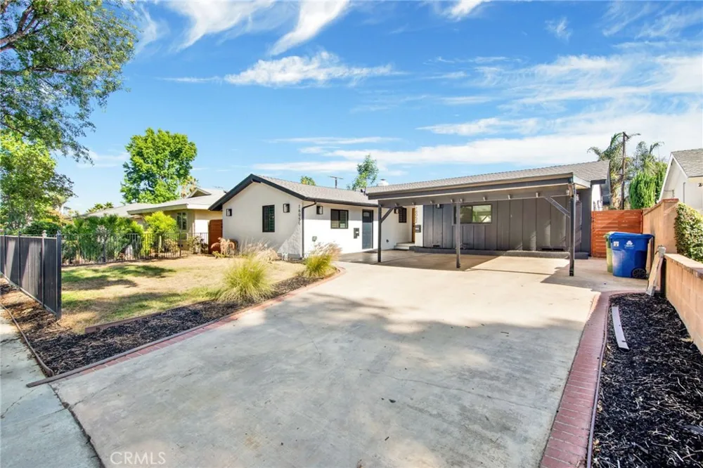 16052 Bahama Street North Hills, CA 91343