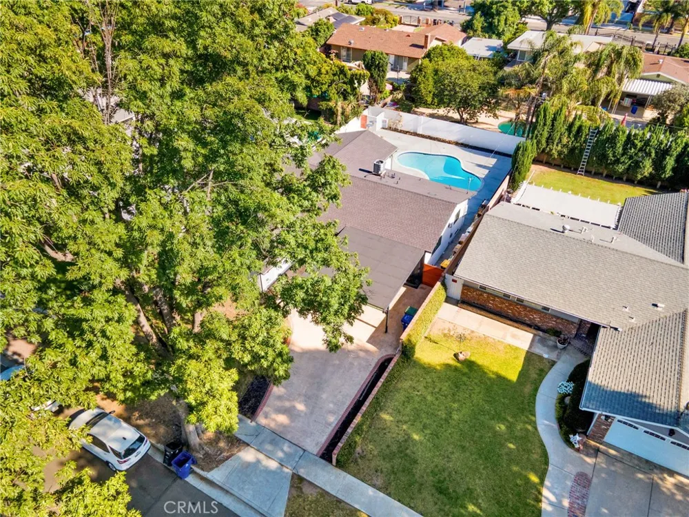 16052 Bahama Street North Hills, CA 91343