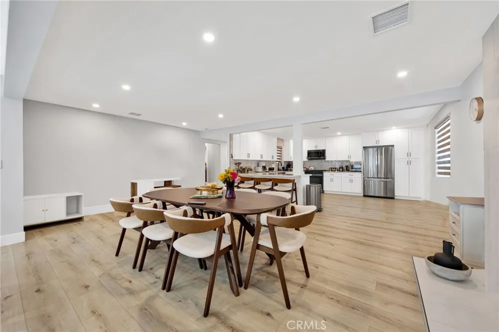 16052 Bahama Street North Hills, CA 91343