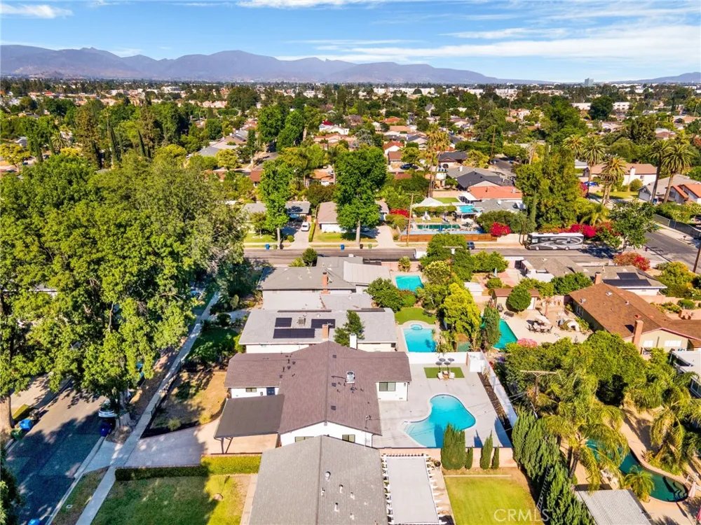 16052 Bahama Street North Hills, CA 91343