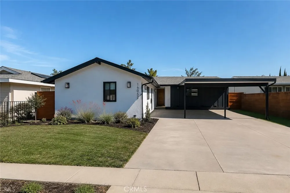 16052 Bahama Street North Hills, CA 91343