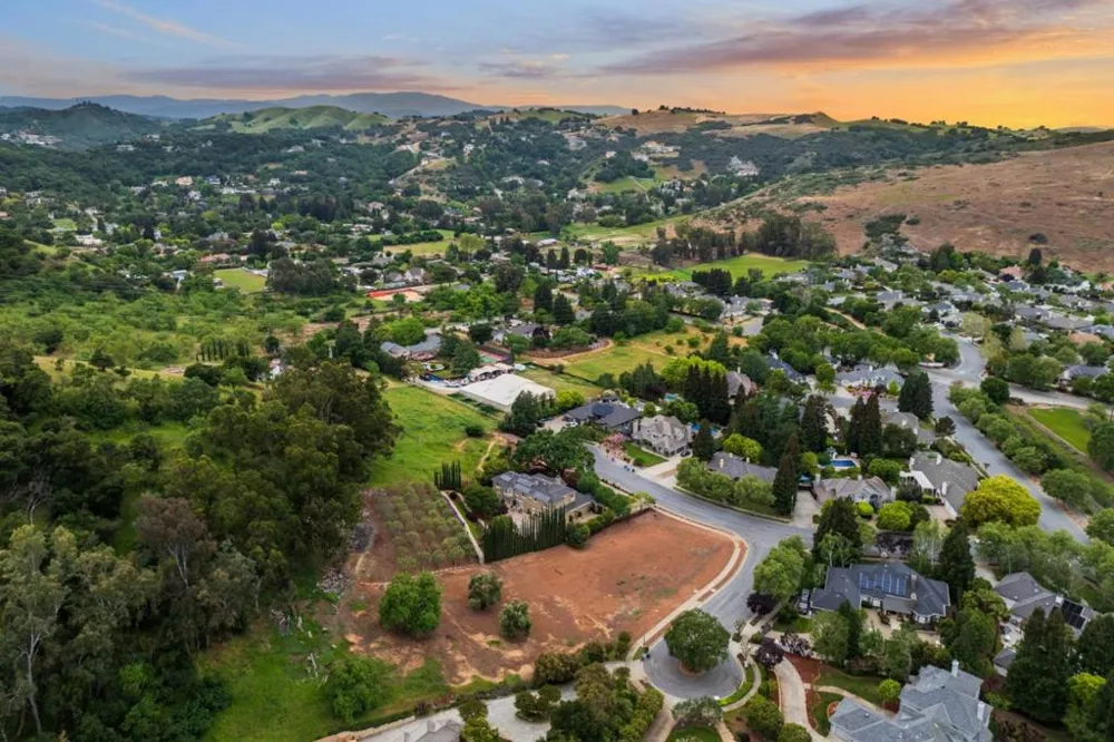 640 Sparhawk Drive Morgan Hill, CA 95037