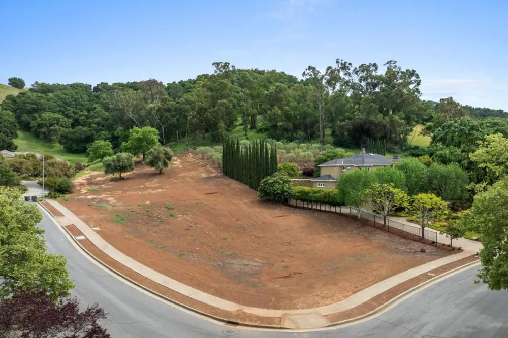 640 Sparhawk Drive Morgan Hill, CA 95037