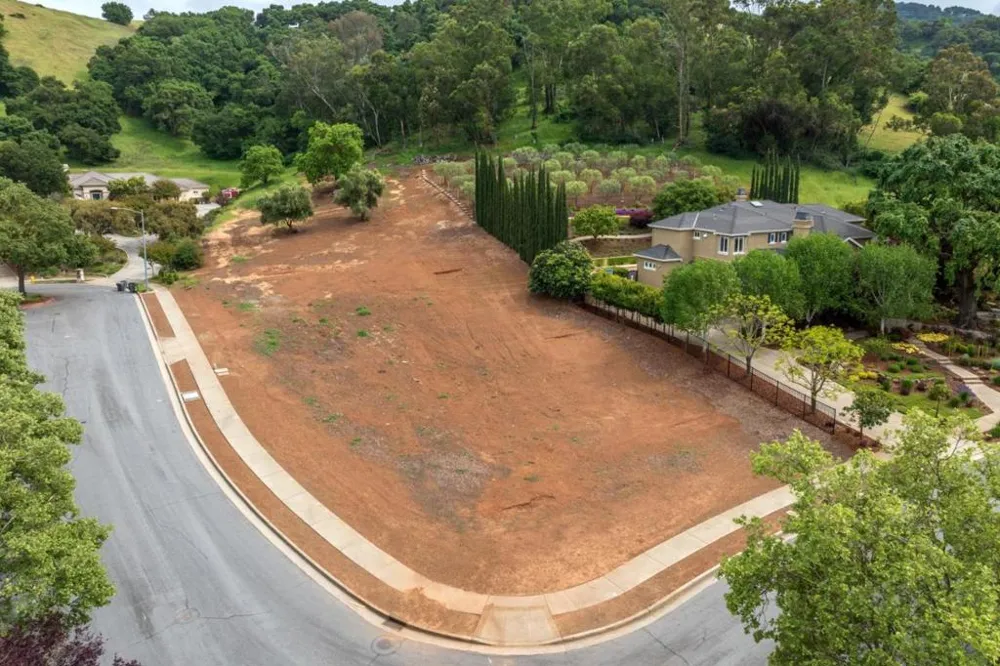 640 Sparhawk Drive Morgan Hill, CA 95037