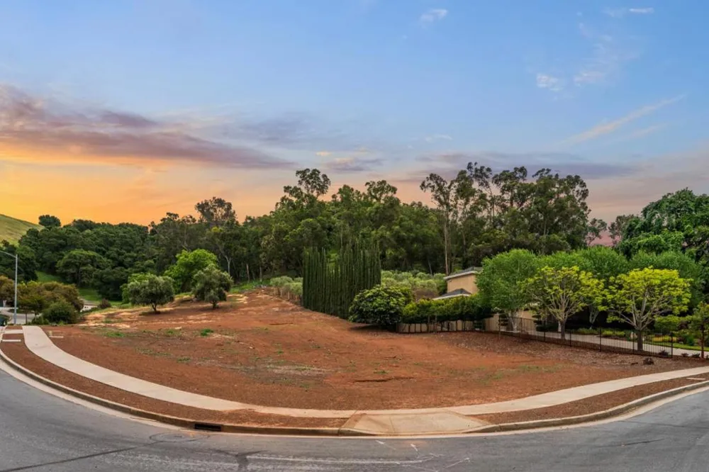 640 Sparhawk Drive Morgan Hill, CA 95037