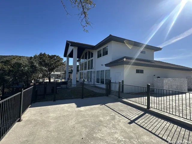 118 Skipping Stone Concan, TX 78838