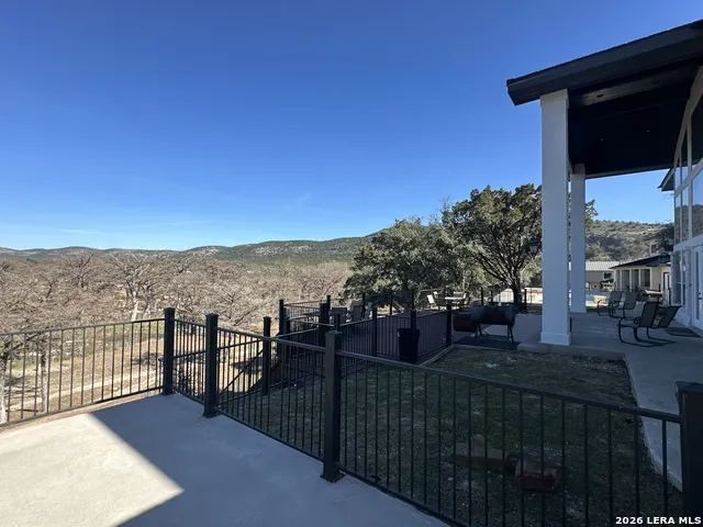 118 Skipping Stone Concan, TX 78838