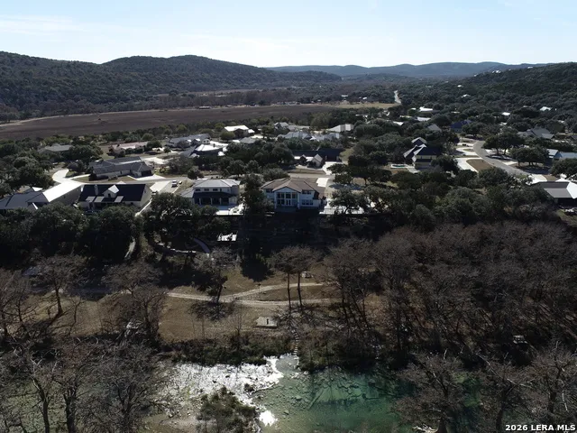 118 Skipping Stone Concan, TX 78838