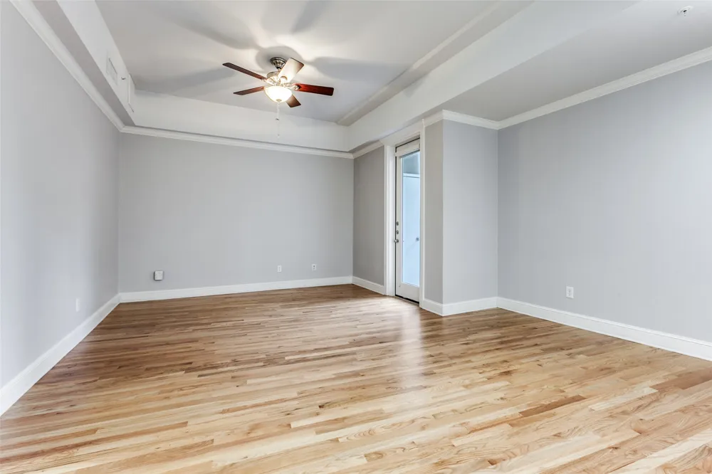 5055 Addison Circle #205 Addison, TX 75001