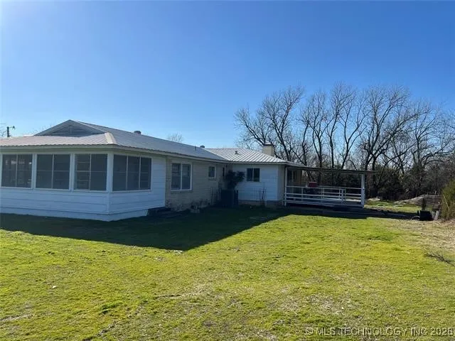 8925 State Road 78 Hendrix, OK 74741