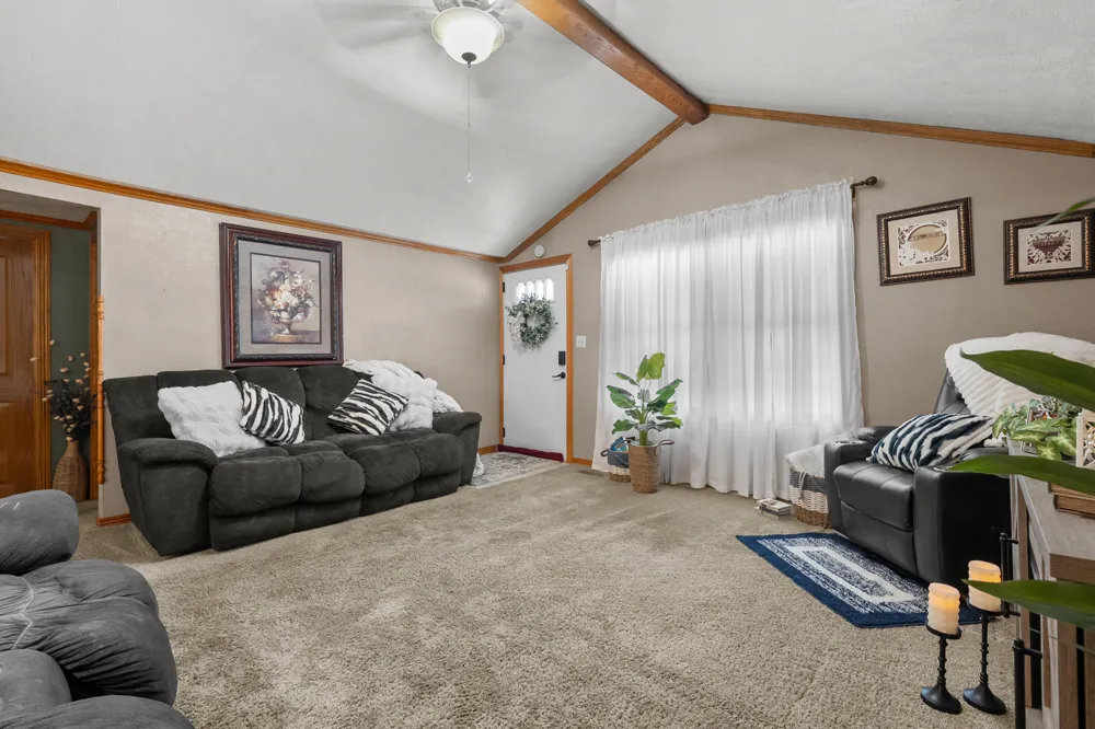 6670 Keyes Road Bellevue, MI 49021