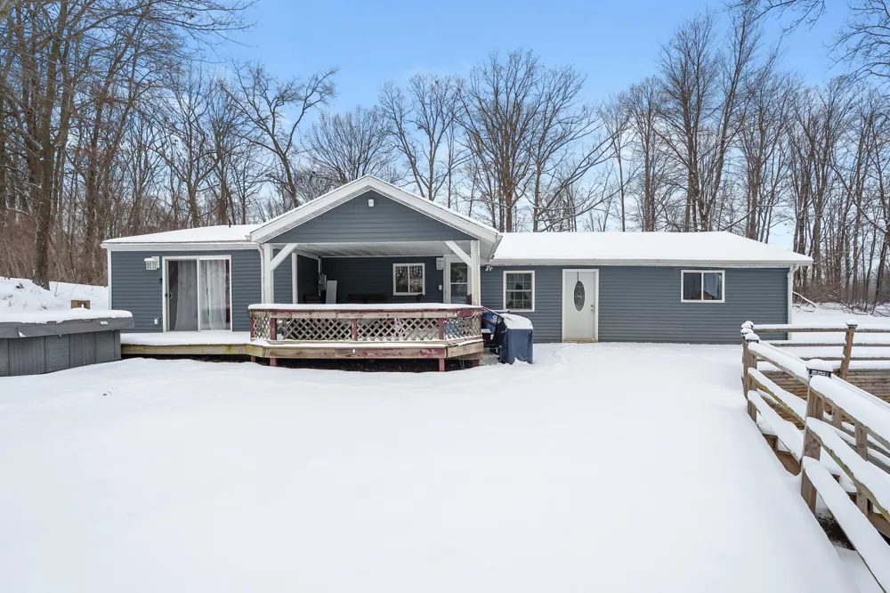 6670 Keyes Road Bellevue, MI 49021
