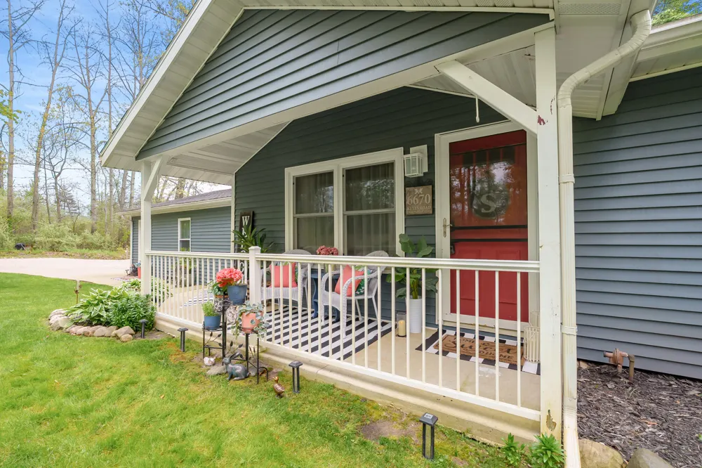 6670 Keyes Road Bellevue, MI 49021