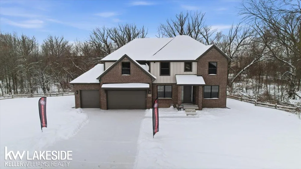 45155 Twin River Drive