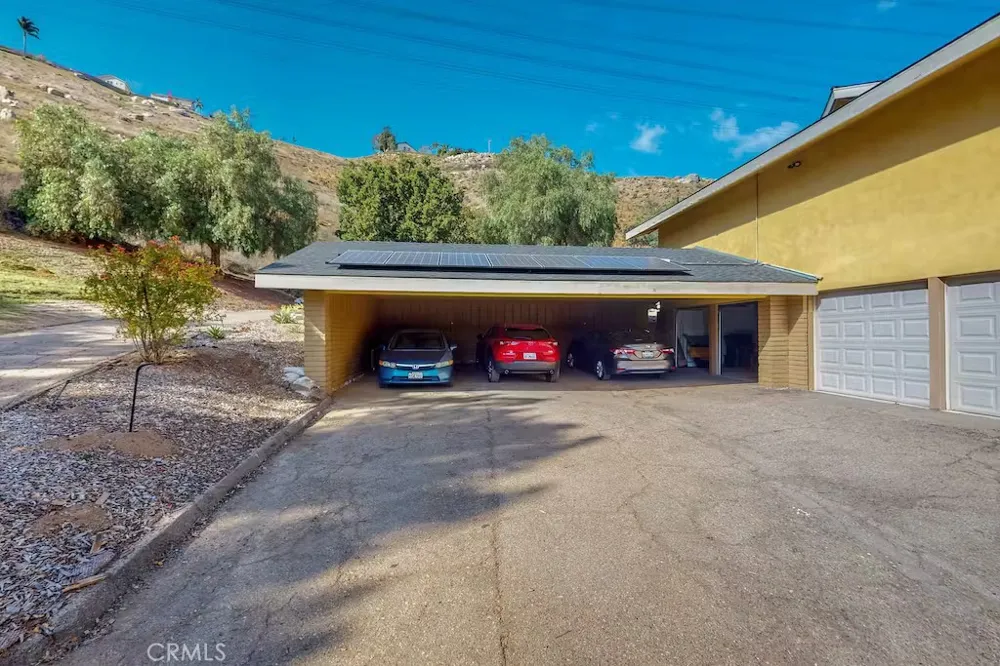 2846 Willow Glen Drive El Cajon, CA 92019