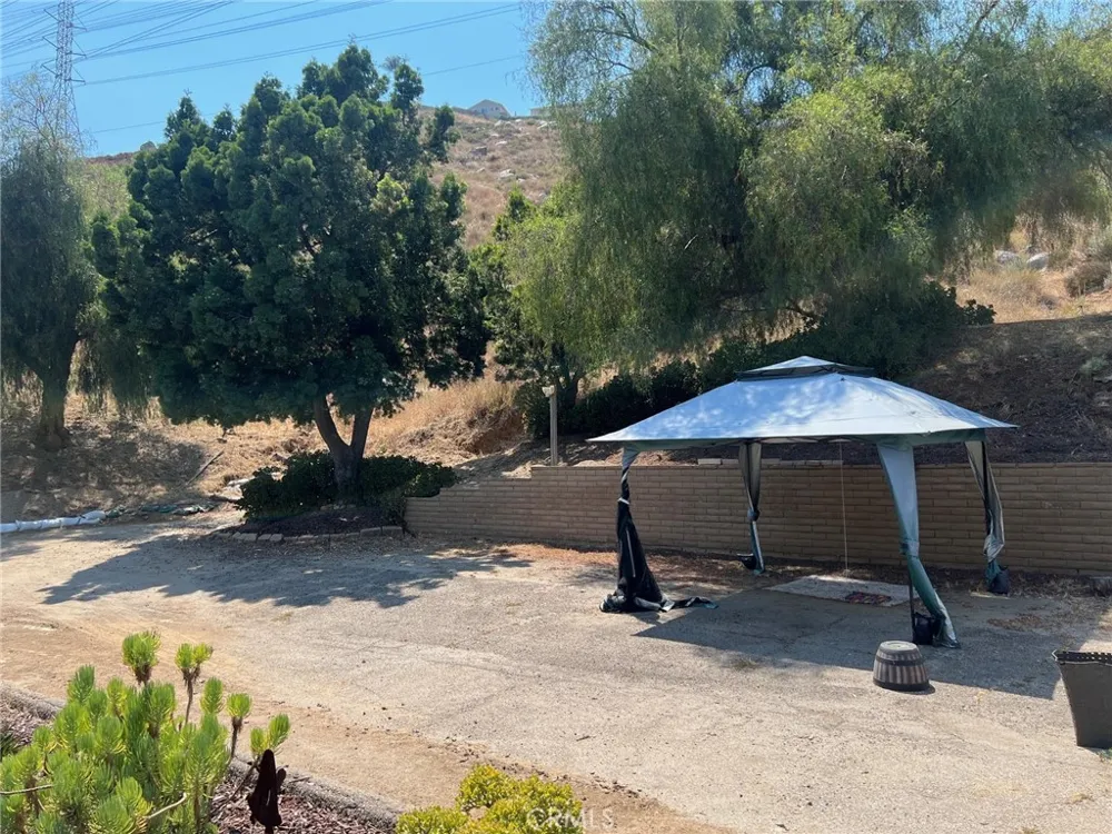 2846 Willow Glen Drive El Cajon, CA 92019