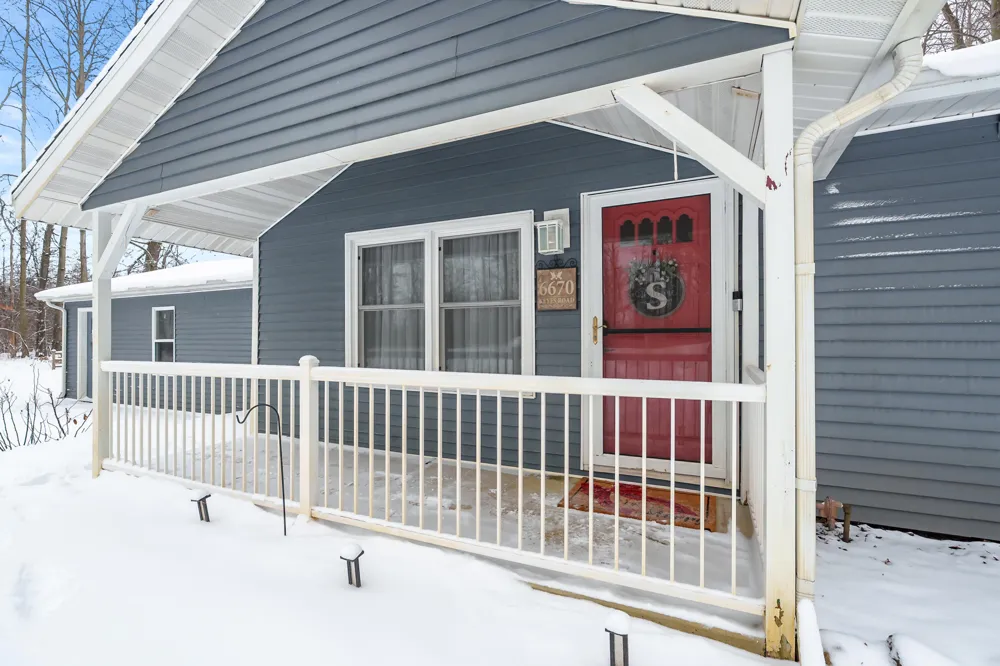 6670 Keyes Road Assyria Township, MI 49021
