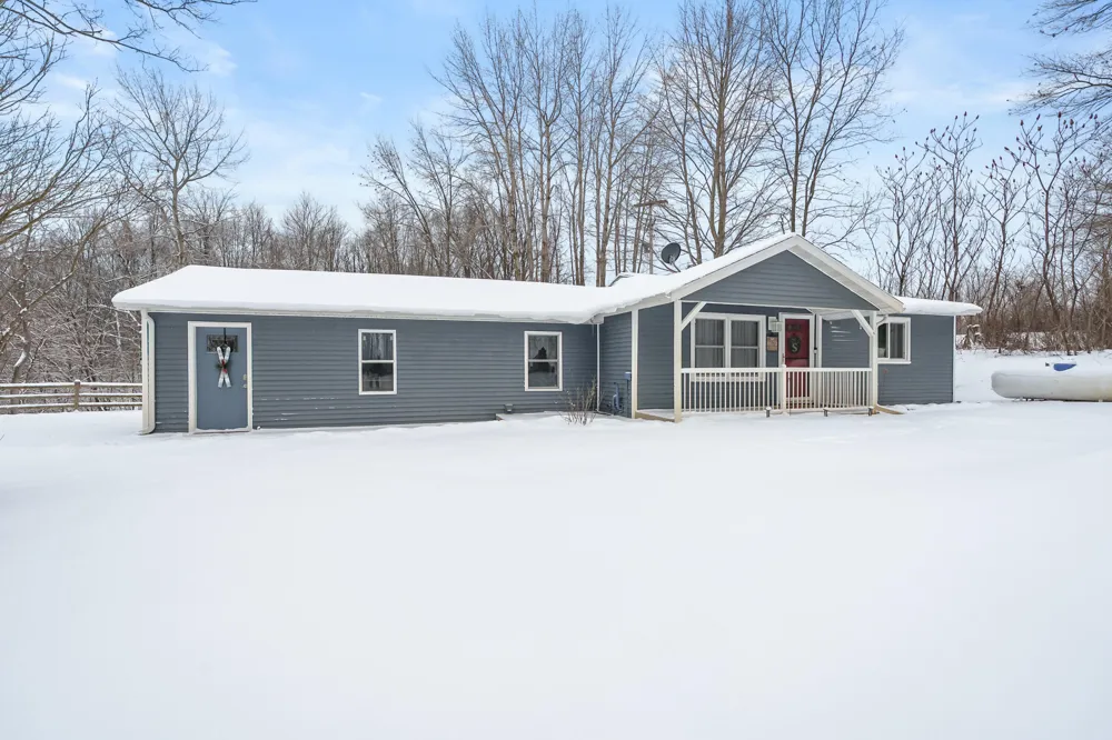 6670 Keyes Road Assyria Township, MI 49021