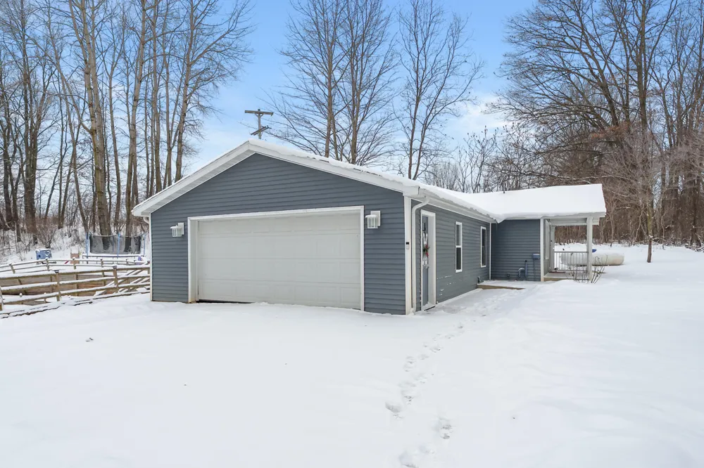 6670 Keyes Road Assyria Township, MI 49021