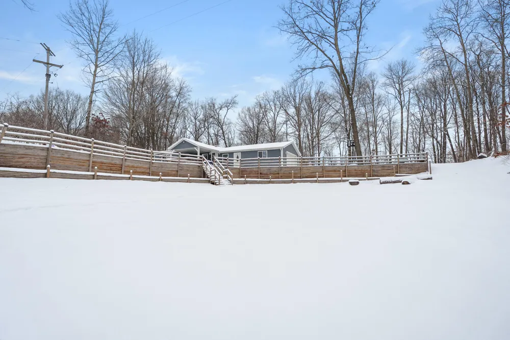 6670 Keyes Road Assyria Township, MI 49021