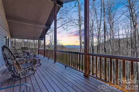 831 Forest Run Road