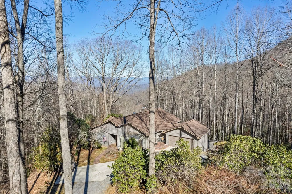 831 Forest Run Road Whittier, NC 28789