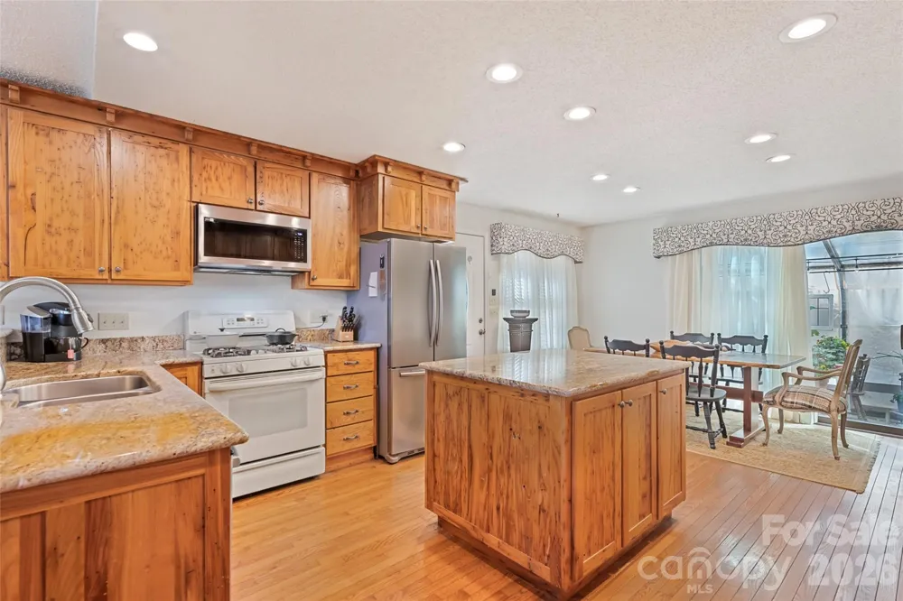 831 Forest Run Road Whittier, NC 28789