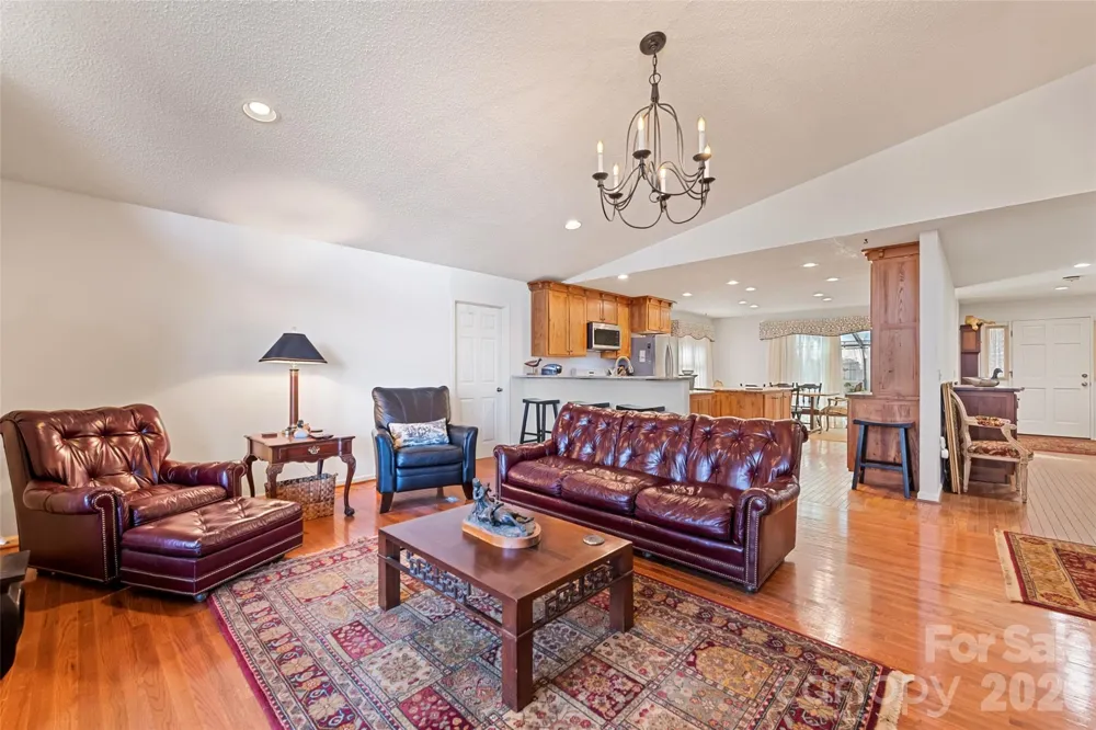 831 Forest Run Road Whittier, NC 28789