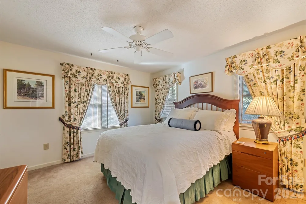 831 Forest Run Road Whittier, NC 28789