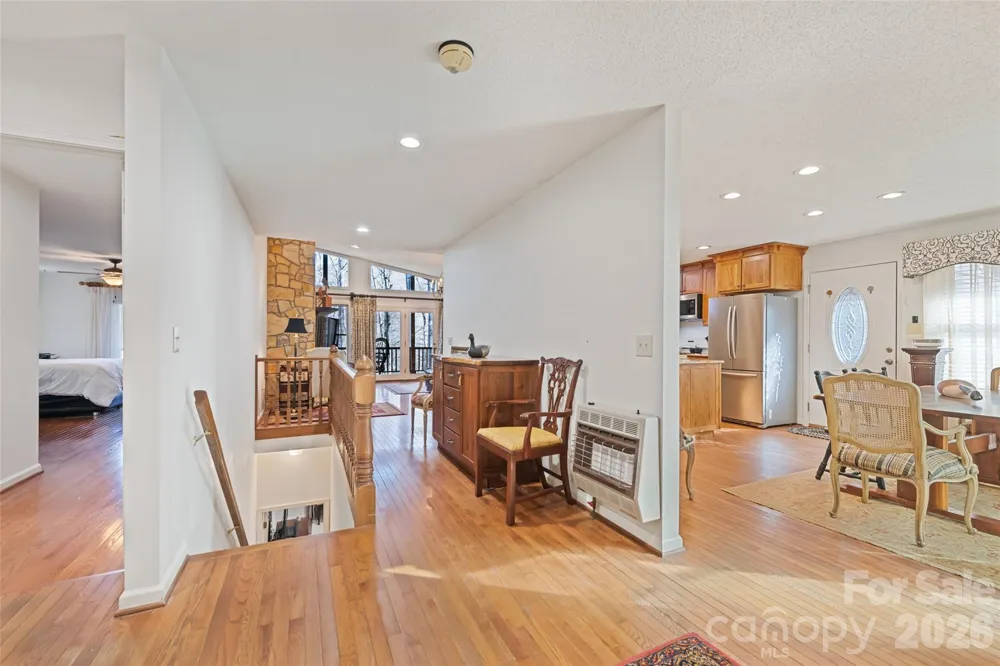 831 Forest Run Road Whittier, NC 28789