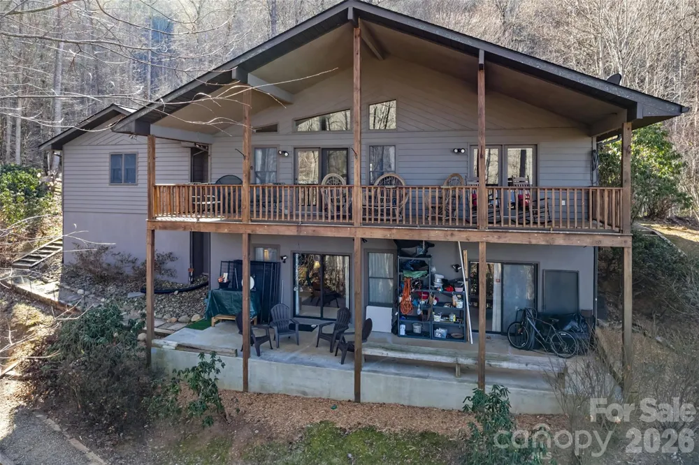831 Forest Run Road Whittier, NC 28789