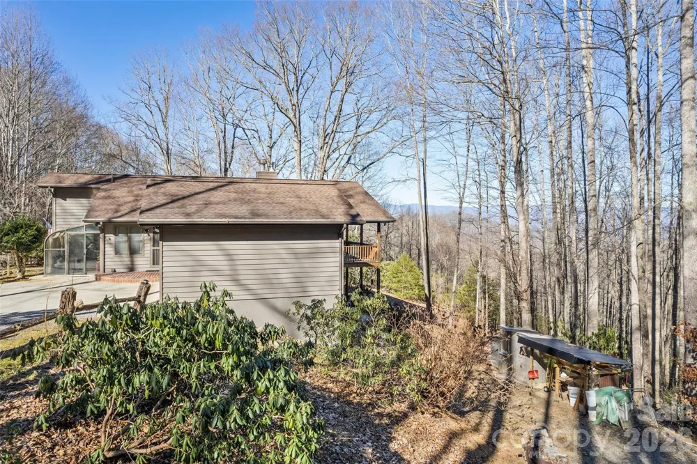 831 Forest Run Road Whittier, NC 28789