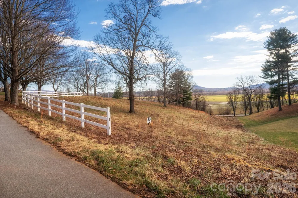 479 Nesbitt Drive #2