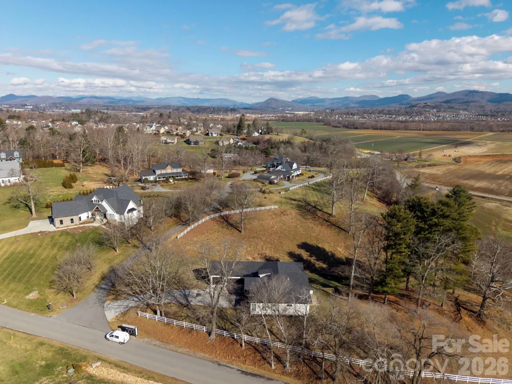 479 Nesbitt Drive #2 Mills River, NC 28759