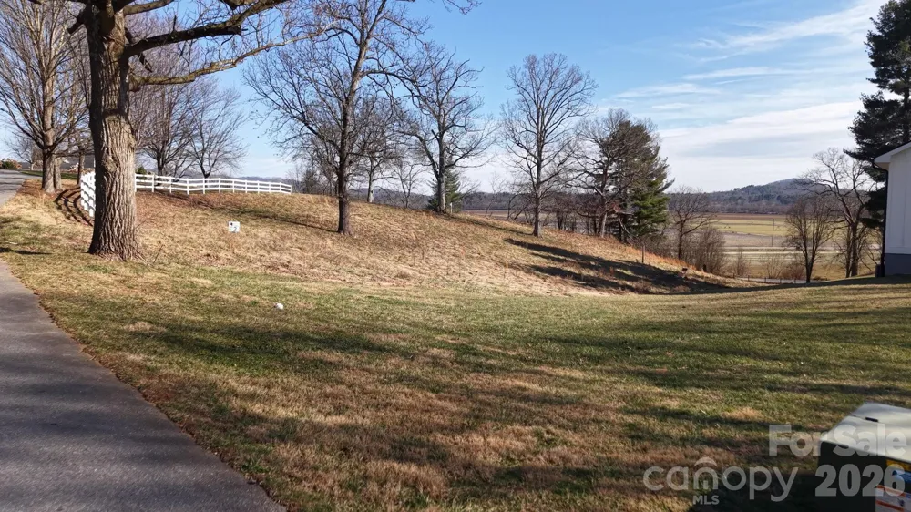 479 Nesbitt Drive #2 Mills River, NC 28759