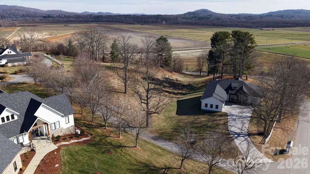 479 Nesbitt Drive #2 Mills River, NC 28759