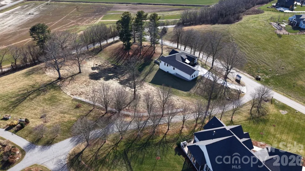 479 Nesbitt Drive #2 Mills River, NC 28759