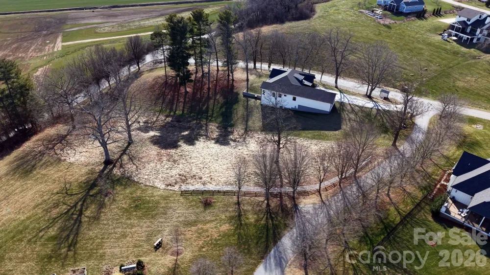 479 Nesbitt Drive #2 Mills River, NC 28759