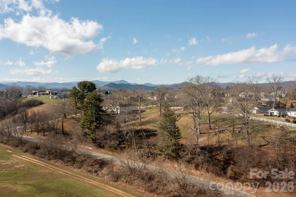 479 Nesbitt Drive #2 Mills River, NC 28759