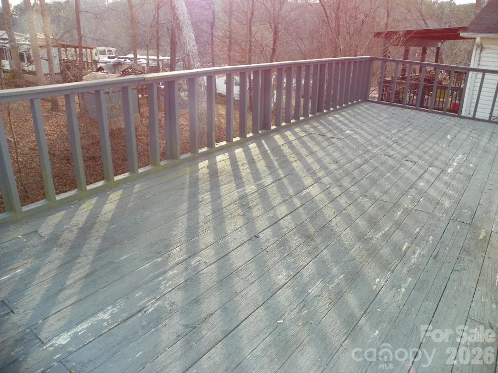133 Pier Avenue New London, NC 28127