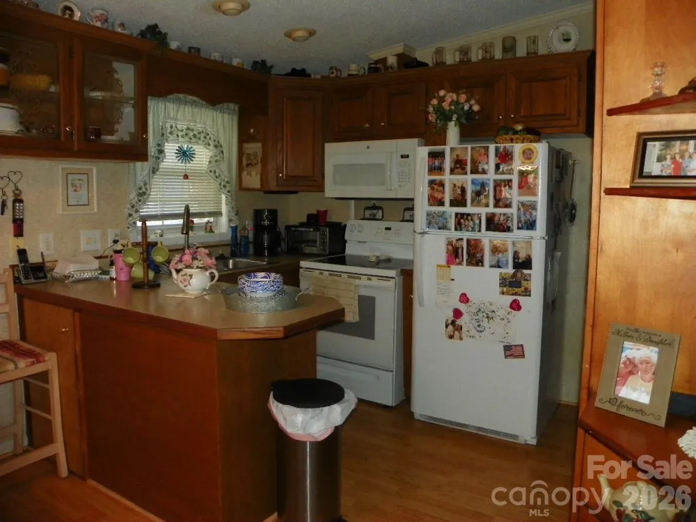 133 Pier Avenue New London, NC 28127