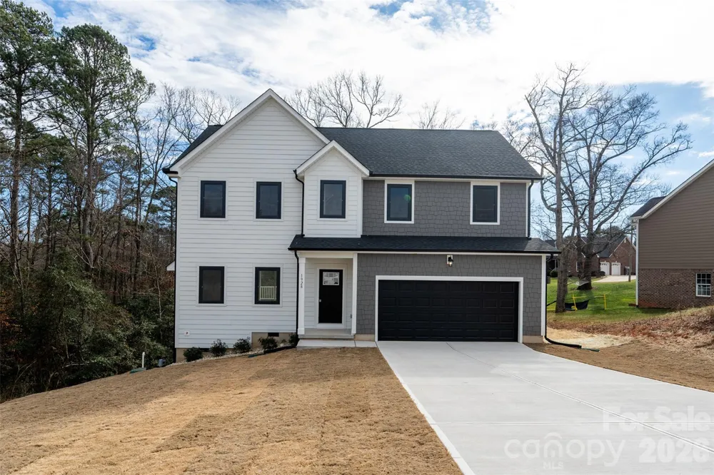 1928 46th Avenue Drive NE