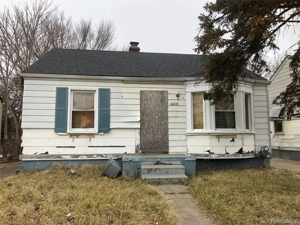 16221 LIBERAL STREET Detroit City, MI 48205