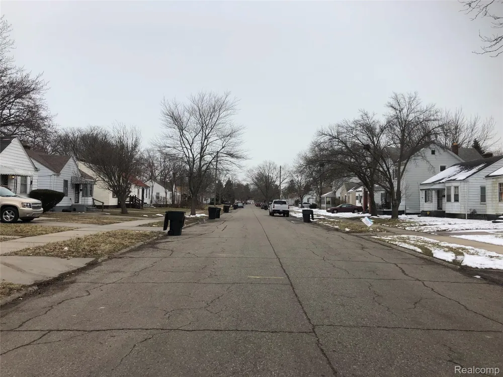 16221 LIBERAL STREET Detroit City, MI 48205