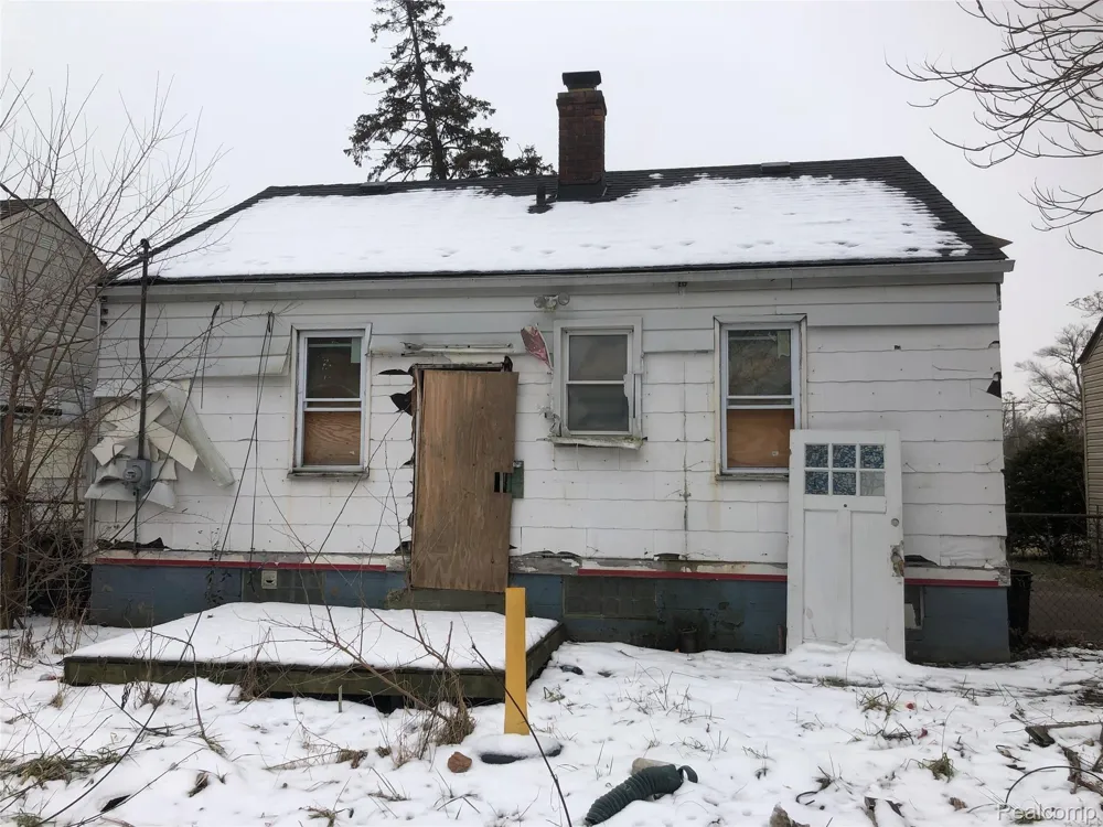 16221 LIBERAL STREET Detroit City, MI 48205