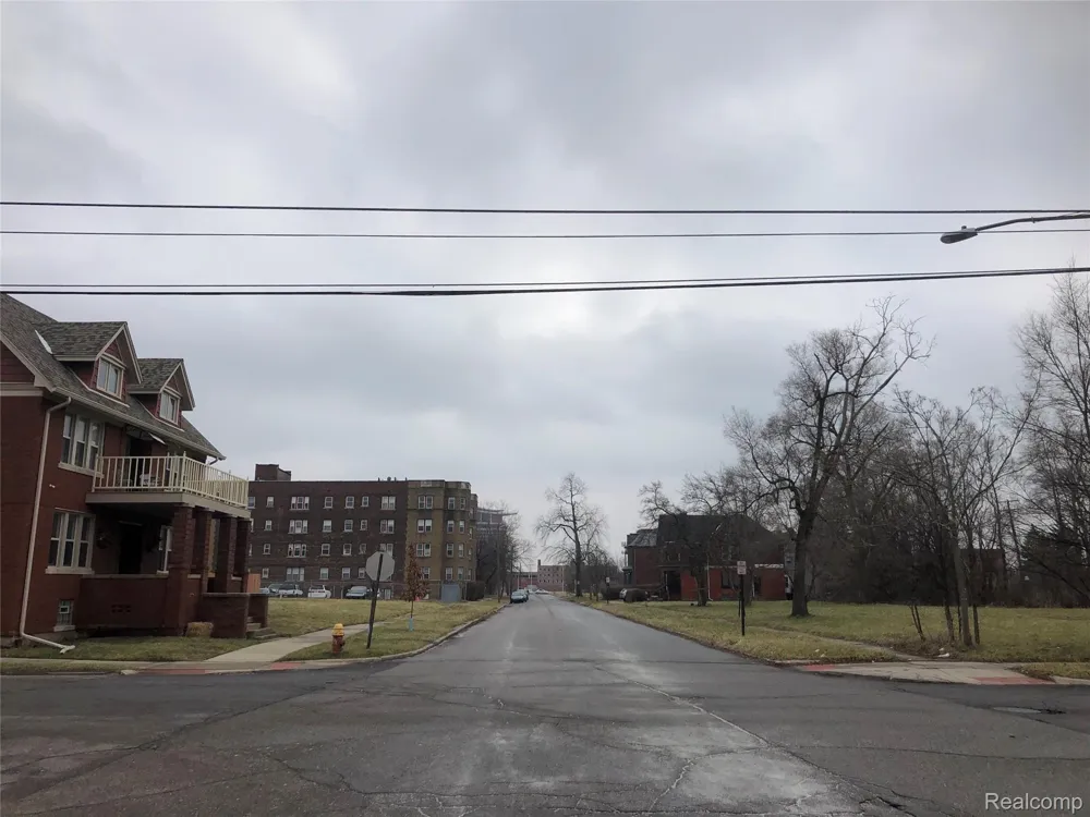 3907 LINCOLN Detroit City, MI 48208
