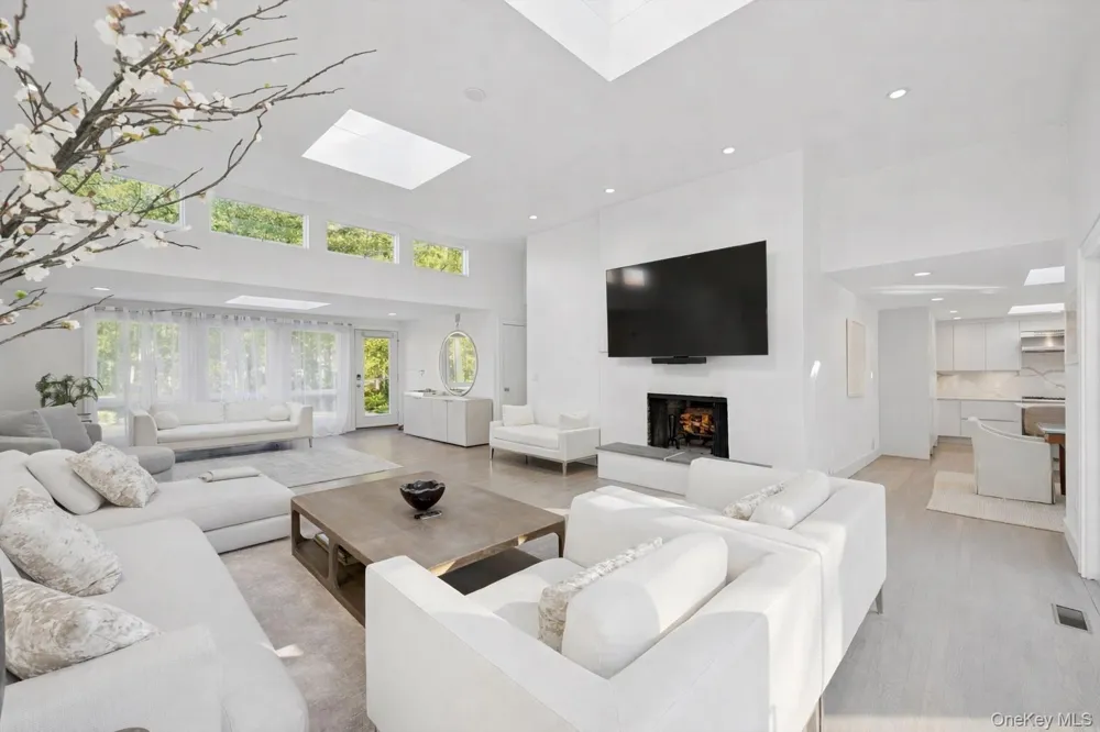 3 Southwood Lane Quogue, NY 11959